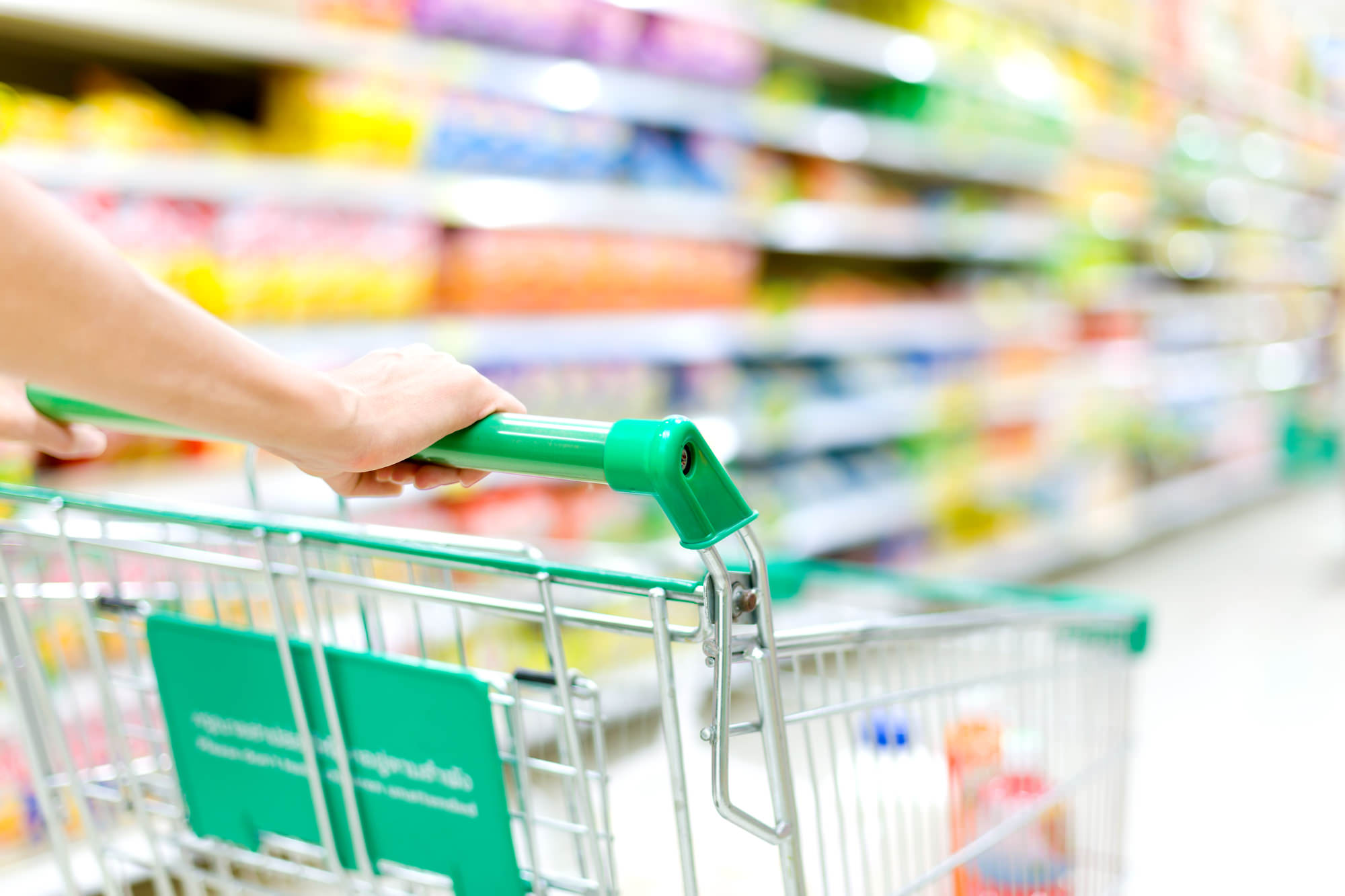 shopping cart, grocery aisle